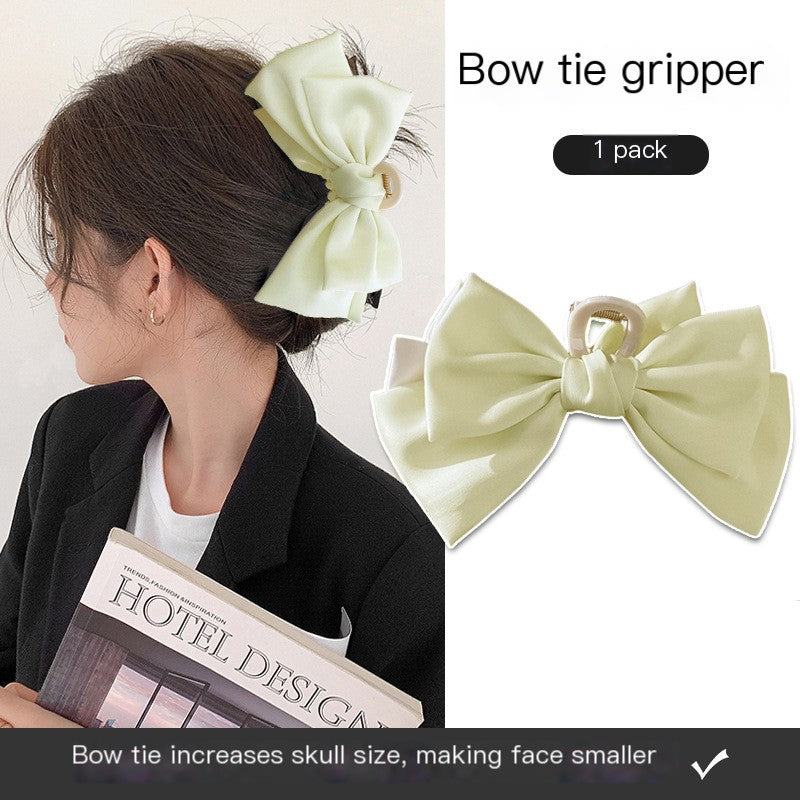 Oversized Bow Grab Clip